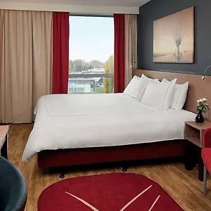 Park Plaza Amsterdam Airport