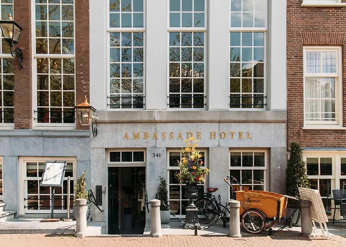 Ambassade Hotel
