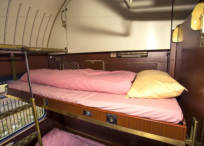 Train Lodge Amsterdam