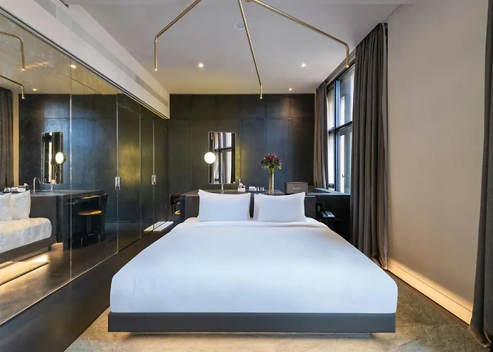 W Amsterdam