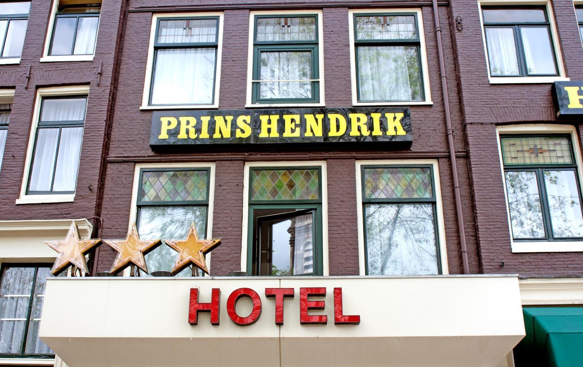 Staying in Chinatown, Amsterdam: 15 Central Hotels Compared